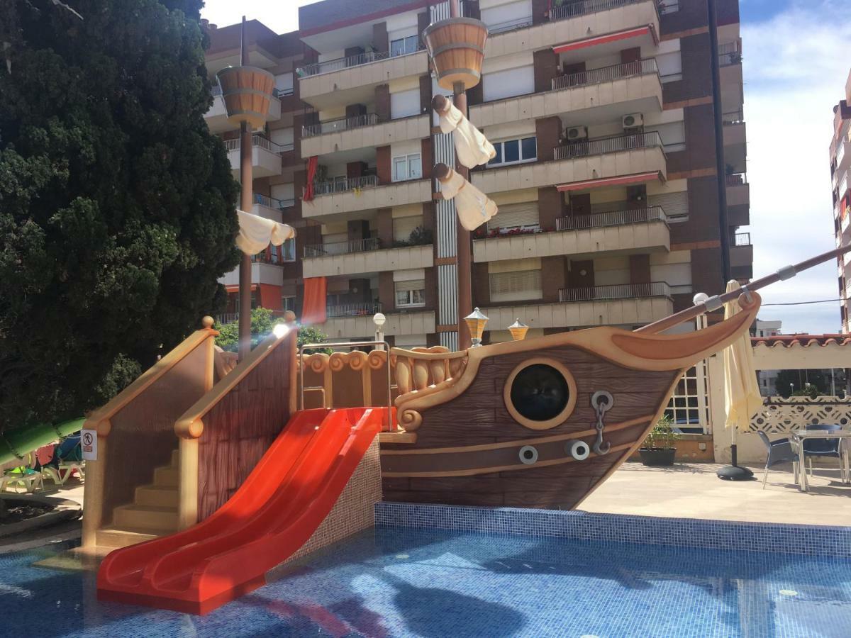 Hotel Bon Repòs Calella Exterior foto